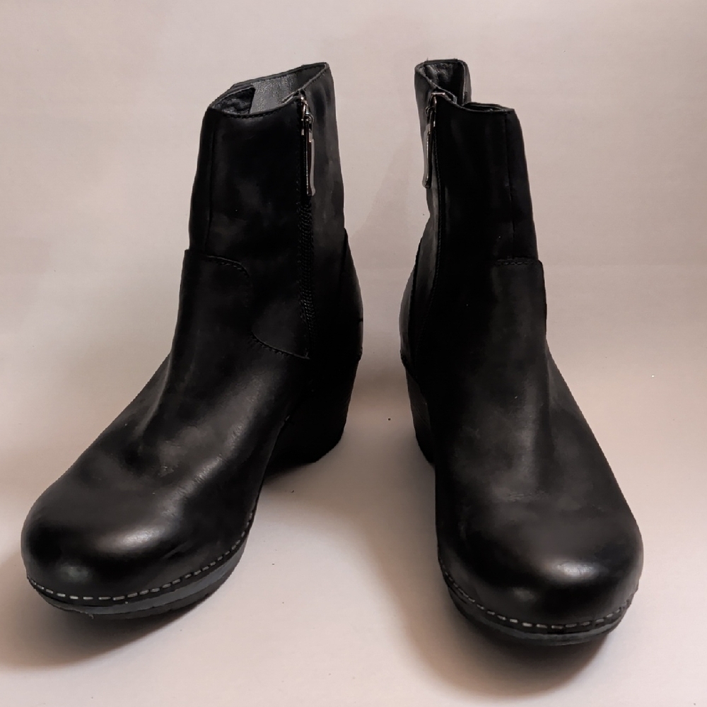 Dansko "Frankie" Boots, 39